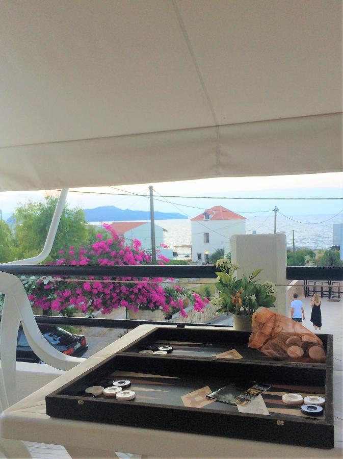 Ouranos Studios Kalamaki Extérieur photo